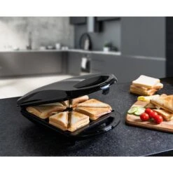 Bestron XXL Sandwichtoaster ASM13XXLZ, Sandwichmaker -Küchengeräte Bestron XXL Sandwichtoaster ASM13XXLZ Sandwichmaker@@1820340 4