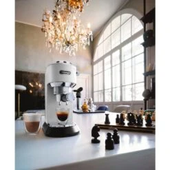 DeLonghi Dedica Style EC 685.W, Espressomaschine -Küchengeräte DeLonghi Dedica Style EC 685 W Espressomaschine@@9gch0d25 10